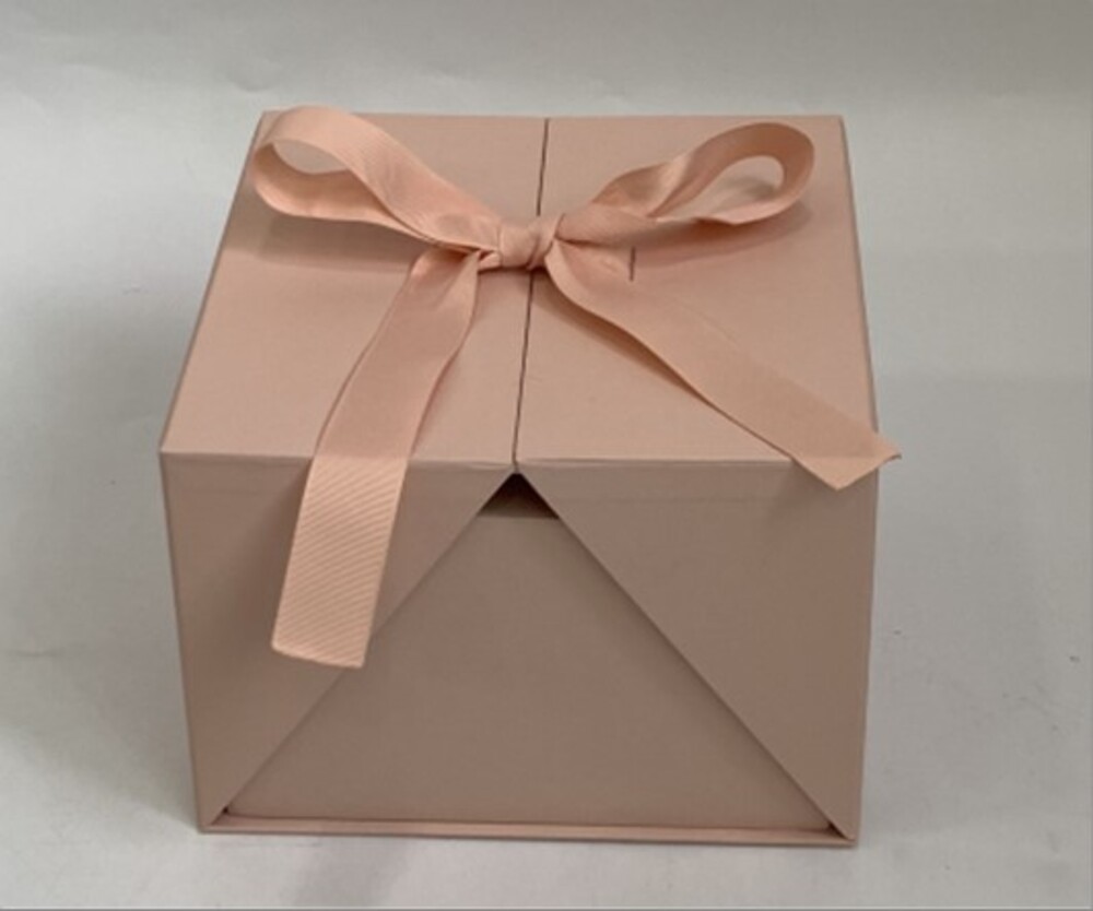 Коробка подарочная, 20x20xH15 см, с бантом Розовый