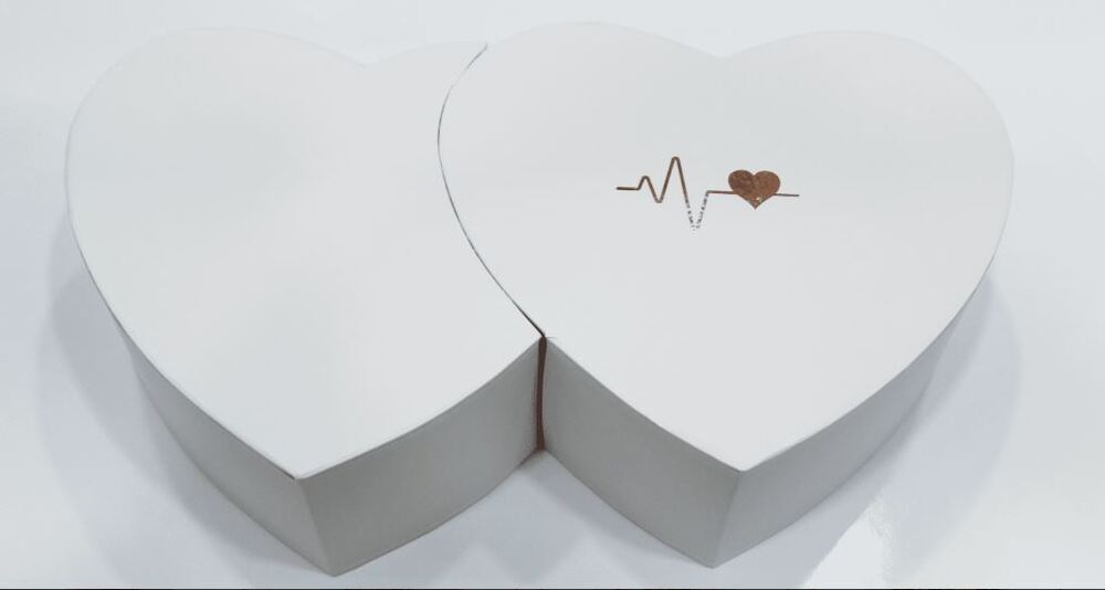 Коробка подарочная "Двойное сердце", 37x20xH10 см, раздвижная Белый