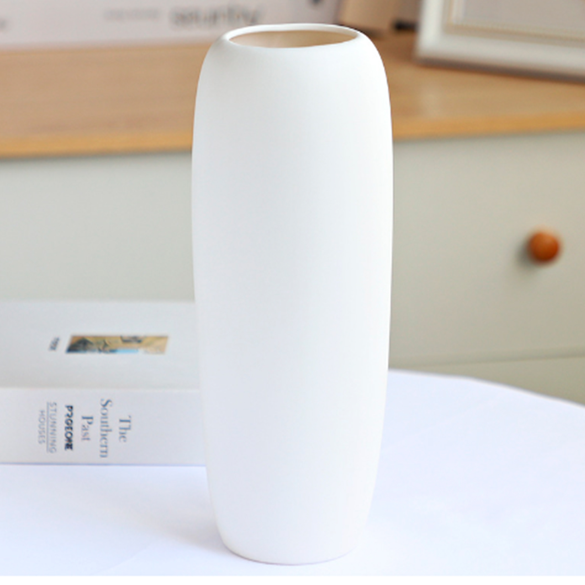 Ваза "White" (керамика), D5xH20,5 см Белый