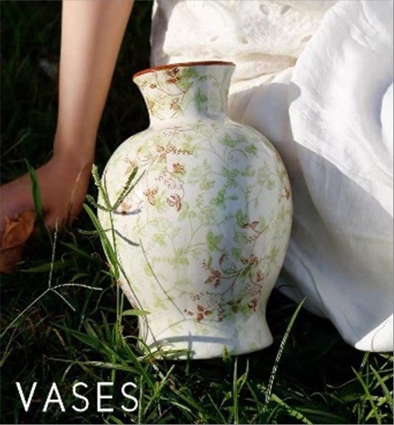 Ваза "Шинуазри Весенний зеленый" (керамика), D16xH22 см Зеленый